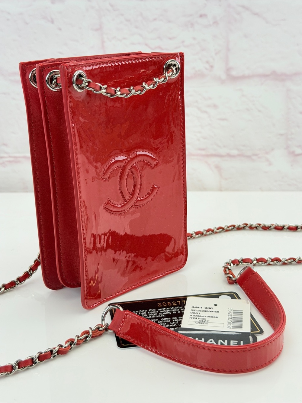 CHANEL Red Patent Leather Chain Phone Bag